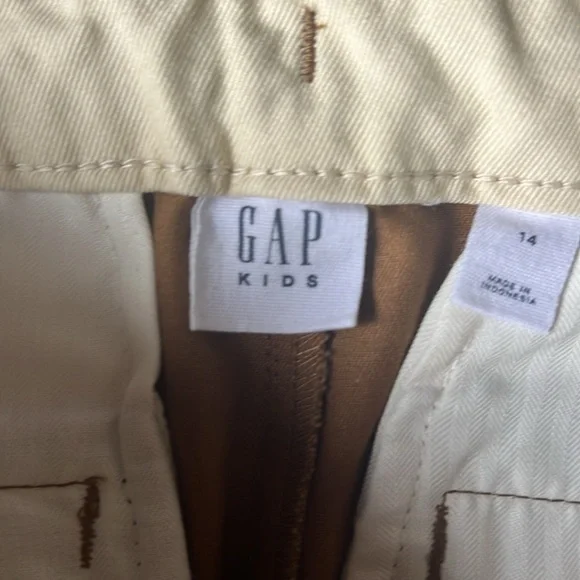 Gap boys size 14 khakis - Picture 3 of 5